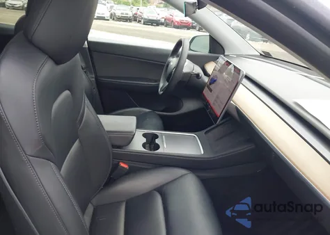 2021 Tesla Model Y Long Range Dual Motor All-Wheel Drive from USA, damaged, VIN 5YJYGDEE4MF262685